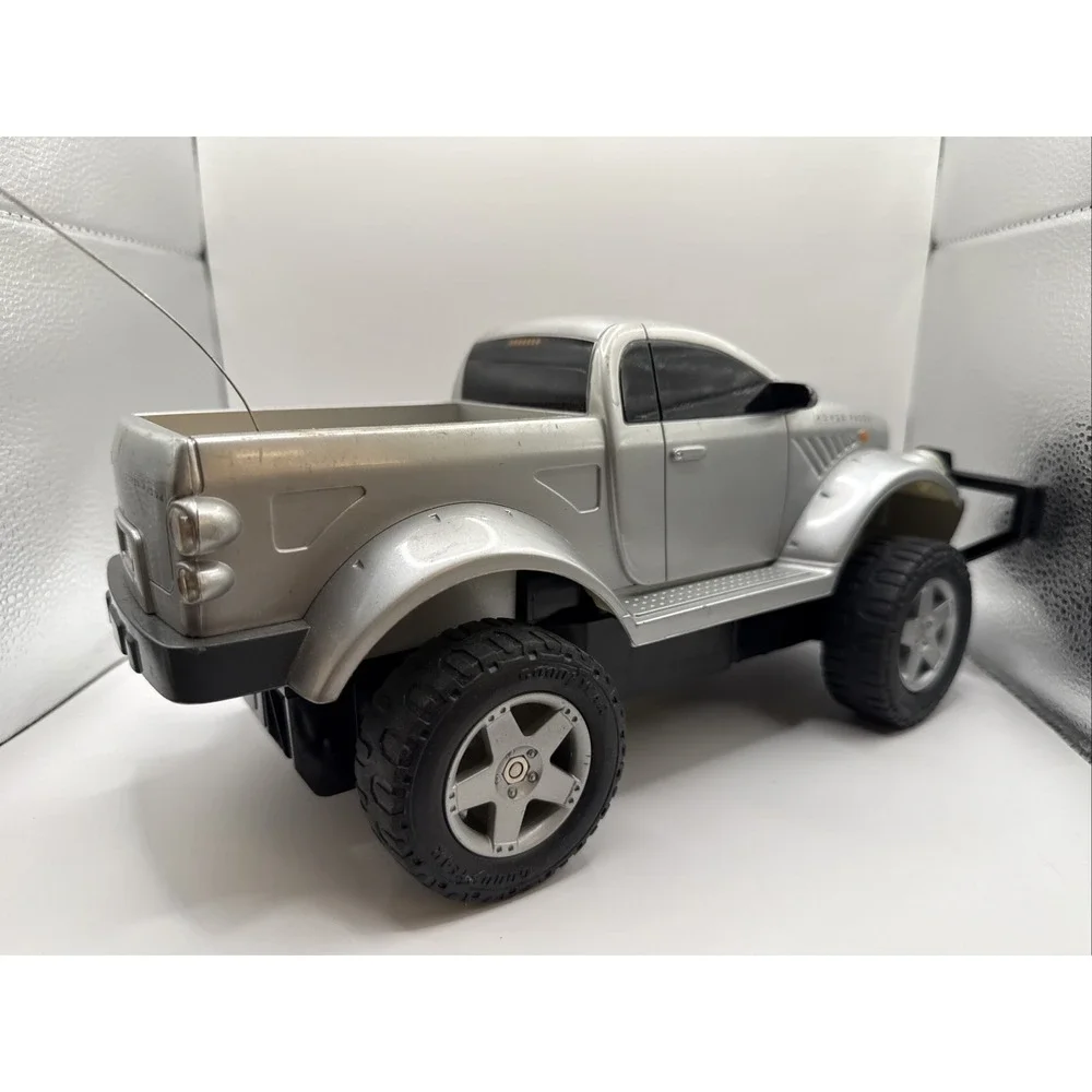 Rare Dodge Power Wagon 1998 Mattel Daimler TYCO RC‎ Car UNTESTED
